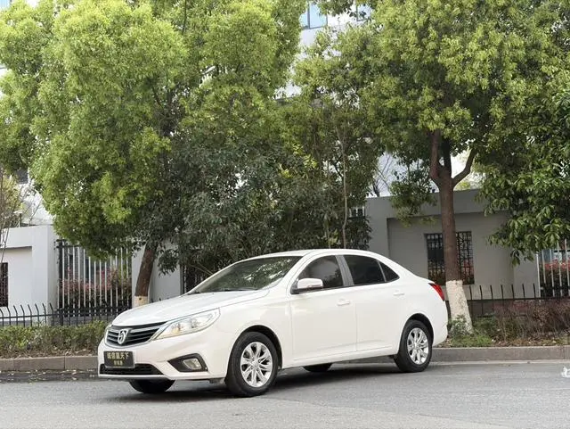 Baojun 630 2016 1.5L automatic comfort model