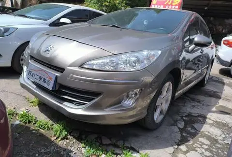 Peugeot 408 2013 2.0L Automatic Premium Edition