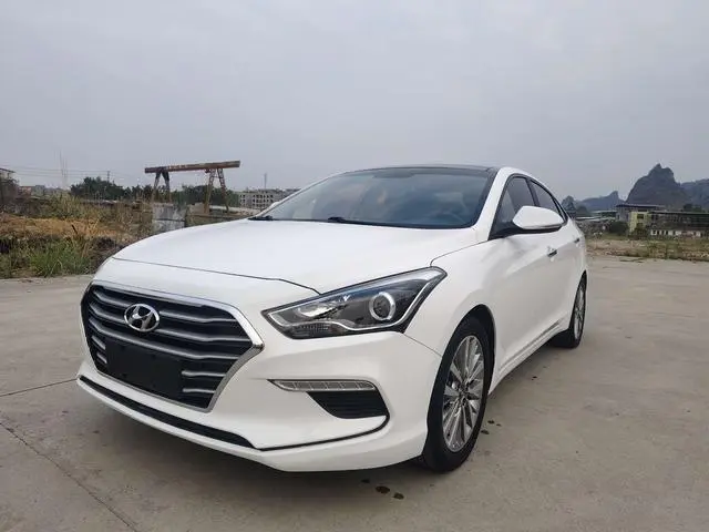 Mingtu 2017 1.8L automatic intelligent GLS National V