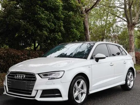 Audi A3 2020 Sportback 35 TFSI Fashion Type National VI