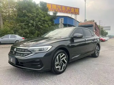 Sagitar 2023 300TSI DSG Super Edition
