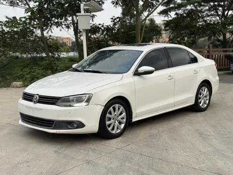 Sagitar 2012 1.4TSI automatic fashion model