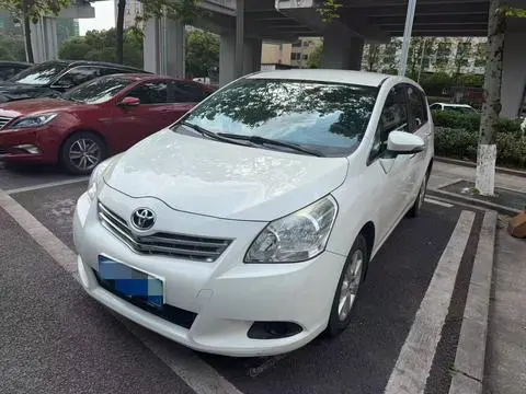 Yizhi 2014 Xingyao 180E CVT Elite Edition