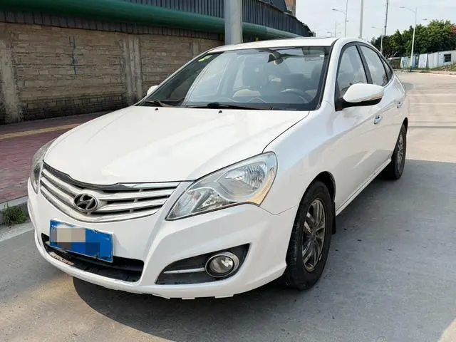 Yuedong 2015 1.6L automatic luxury model