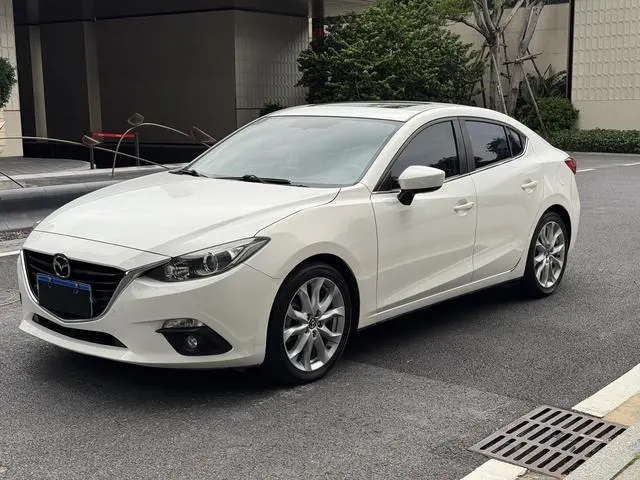 Mazda3 Angkesela 2016 Sedan 2.0L Automatic Sports