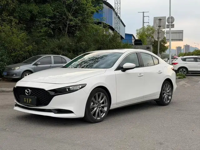 Mazda3 Angkesela 2021 2.0L Automatic Premium Edition