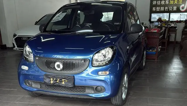 smart forfour 2016 1.0L 52kW smart version