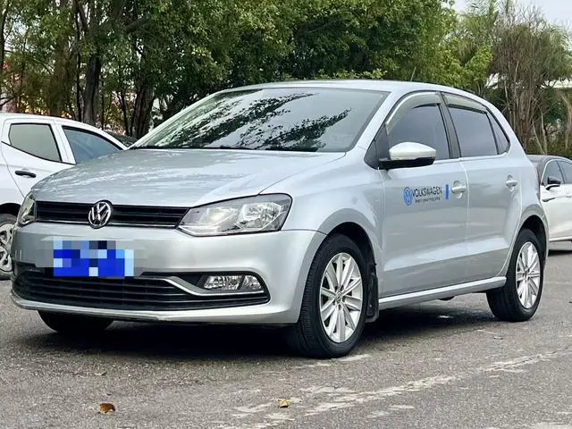 Polo 2014 1.4L automatic comfort version