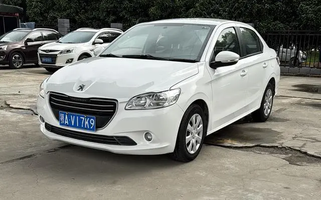 Peugeot 301 2014 1.6L automatic comfort version