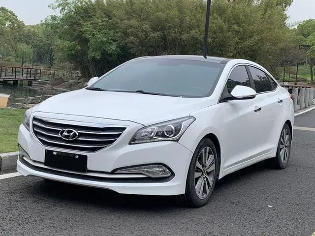 Famous picture 2014 1.8L automatic premium DLX