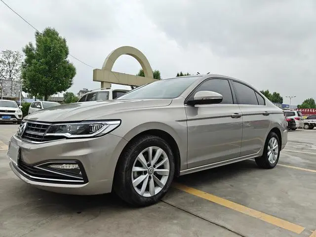 Bora 2020 1.5L automatic comfort model
