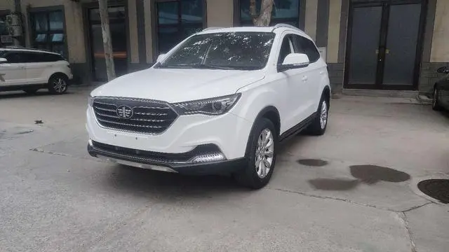 Pentium X40 2019 1.6L automatic luxury model National VI