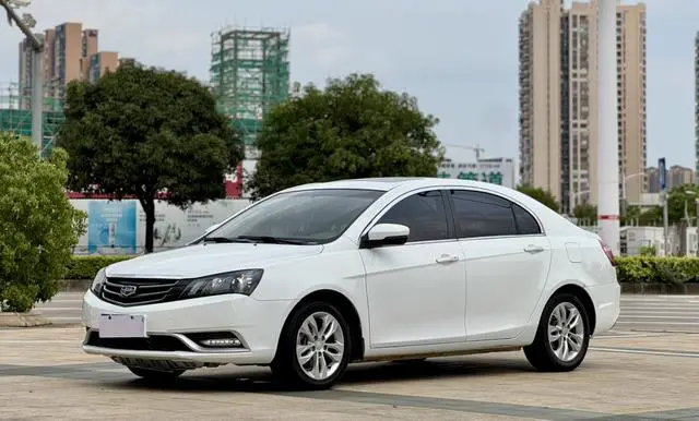 Emgrand 2015 sedan 1.3T CVT upward version