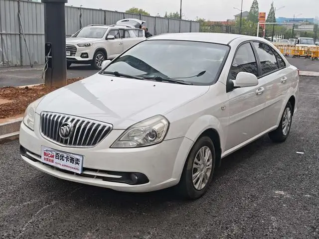 Excelle 2013 1.5L automatic classic