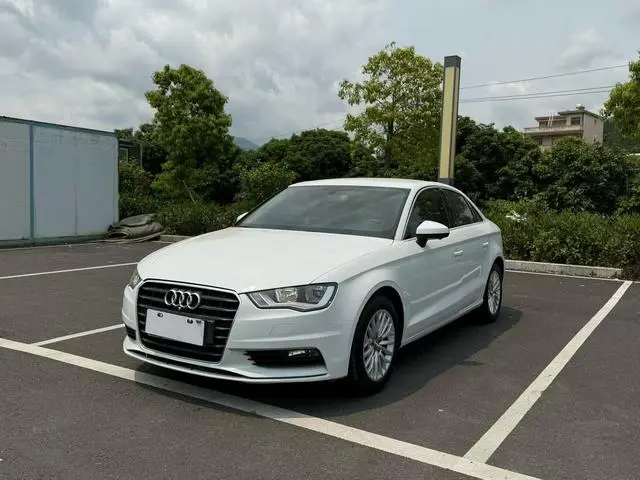 Audi A3 2016 Limousine 35 TFSI Enterprising