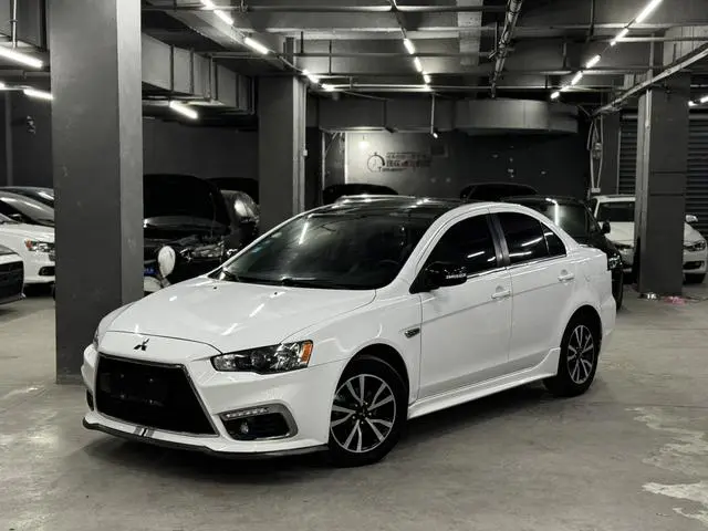 Wingshen 2016 1.8L manual black and white replica