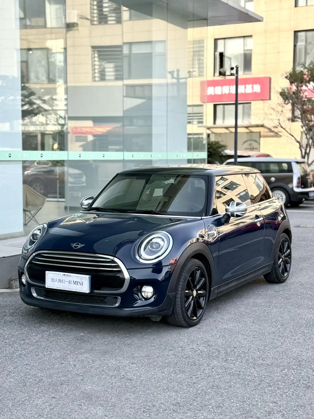 MINI 2018 1.5T COOPER Artist