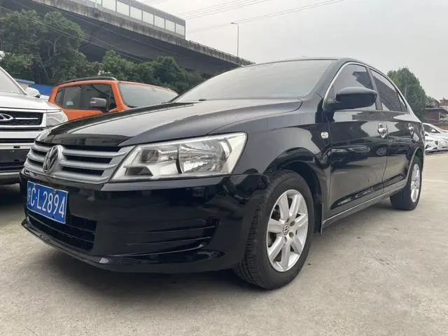 Santana 2013 1.6L automatic fashion version