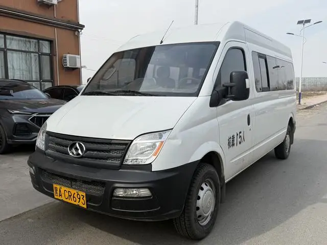 Xintu V80 2014 2.5T Zunjie Edition Long Axis High Roof