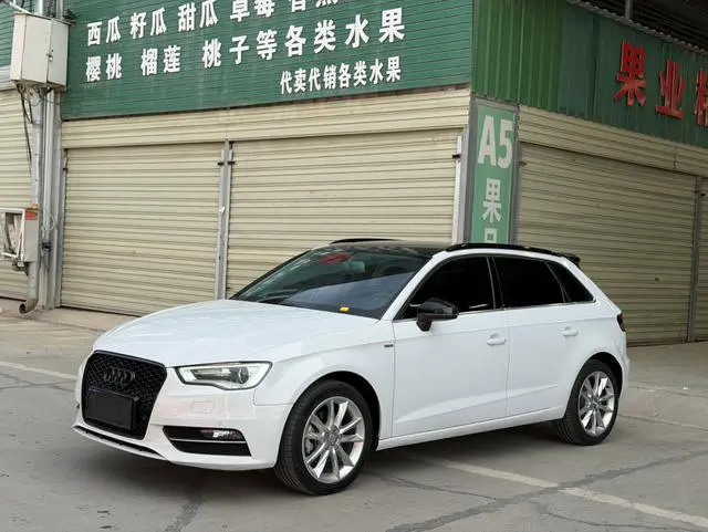 Audi A3 2015 Sportback 35 TFSI Millionaire Commemorative Comfort Model