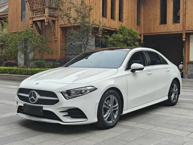 Mercedes-Benz A-Class 2021 facelift A 180 L sports sedan