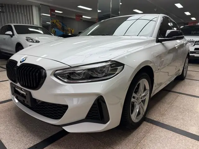 BMW 1 Series 2021 facelift 120i M Sports Night Edition