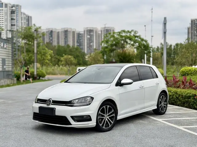 Golf 2016 1.4TSI automatic R-Line