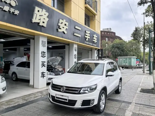 Tiguan 2013 1.8TSI automatic two-wheel drive comfort version