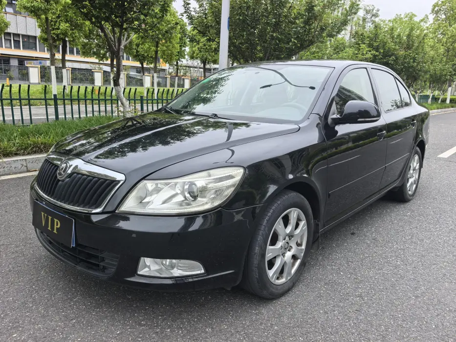 Octavia 2014 1.6L automatic Yijie version