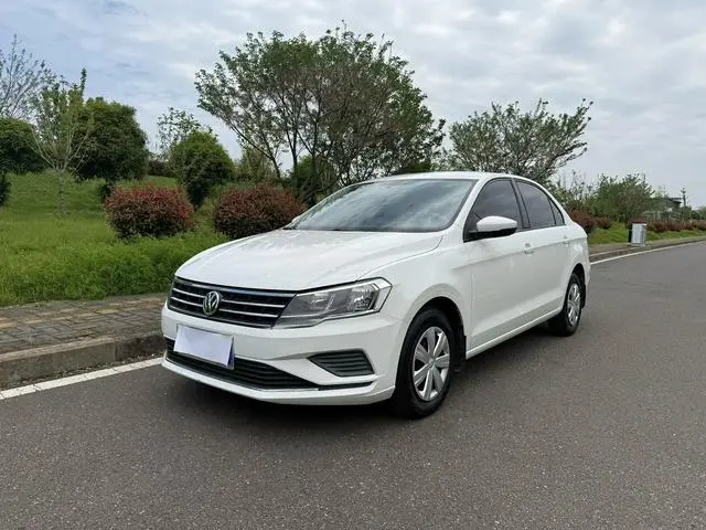 Jetta 2017 1.5L manual fashion model