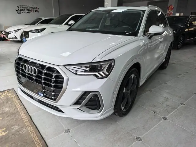 Audi Q3 2023 35 TFSI Fashionable and Dynamic