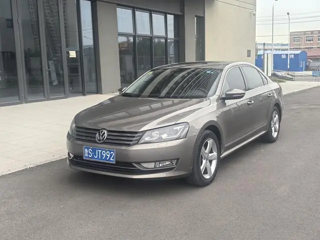Passat 2015 1.8TSI DSG Royal Edition