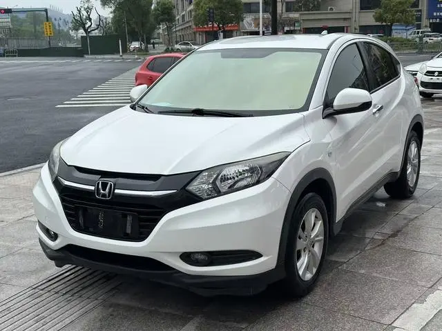 Binzhi 2015 1.5L CVT two-wheel drive comfort model