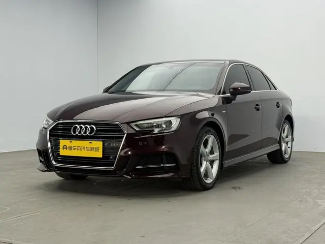 Audi A3 2017 Limousine 35 TFSI Fashion