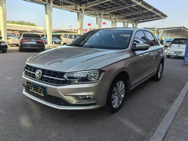 Bora 2017 1.6L automatic comfort model