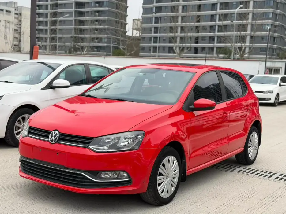 Polo 2016 1.6L automatic comfort model