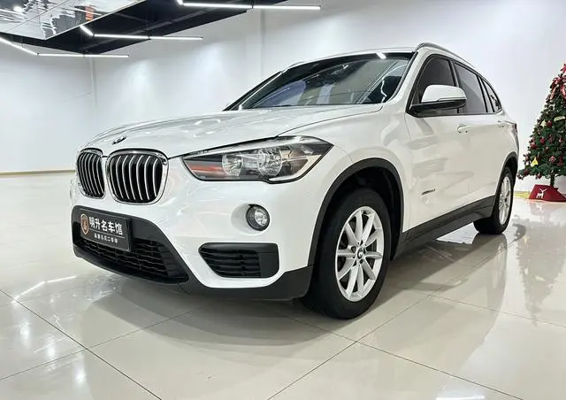 BMW X1 2016 sDrive18Li Fashion Model
