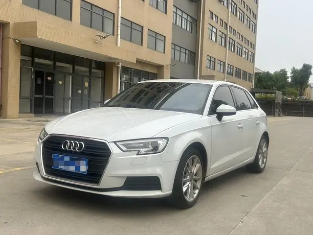 Audi A3 2018 30th Anniversary Model Sportback 35 TFSI Enterprising