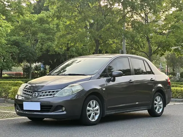 Tiida 2008 1.6L automatic intelligent model