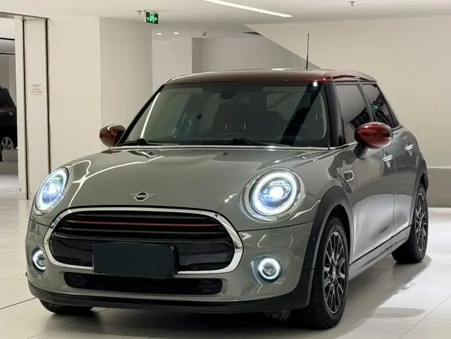 MINI 2021 1.5T COOPER Classic Five-Door Edition