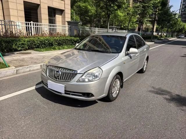 Excelle 2015 1.5L automatic classic