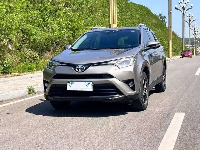 RAV4 Rongfang 2019 2.0L CVT two-wheel drive Pioneer Edition National V
