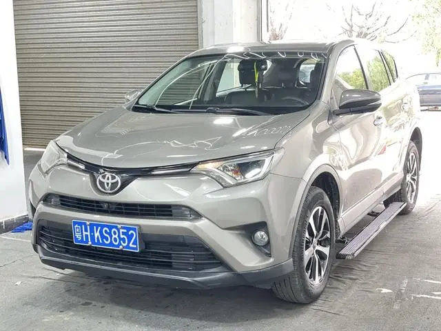 RAV4 Rongfang 2019 2.0L CVT two-wheel drive Pioneer Edition National V