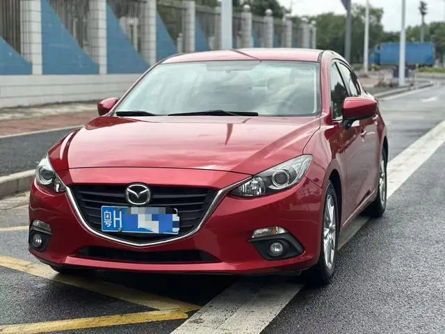 Mazda3 Angkesela 2016 sedan 1.5L automatic comfort type
