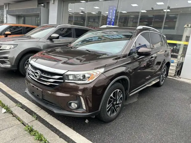 Trumpchi GS4 2015 200T G-DCT Elite Edition