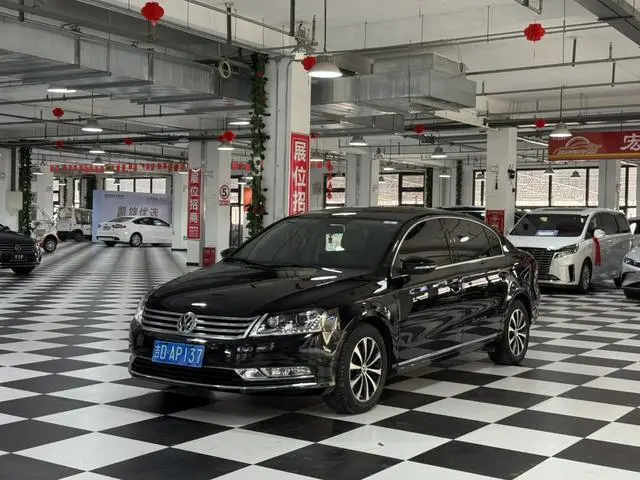 Magotan 2012 facelift 1.8TSI leading model