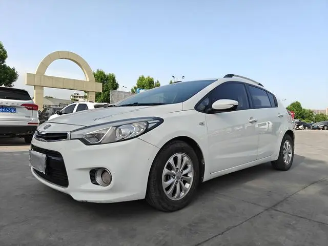Kia K3S 2014 1.6L automatic GL