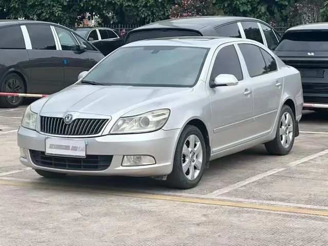 Octavia 2010 2.0L automatic Yijun version