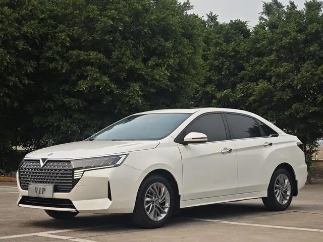 Venucia D60 2021 PLUS 1.6L XL CVT Yueliang Edition