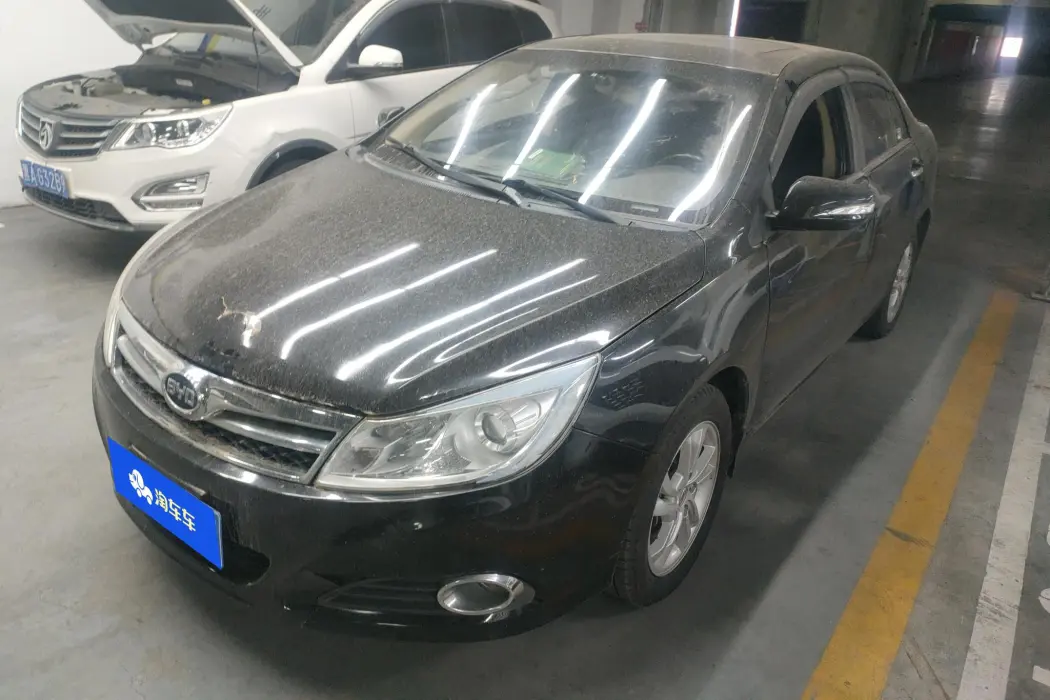 Su Rui 2014 1.5L manual luxury model